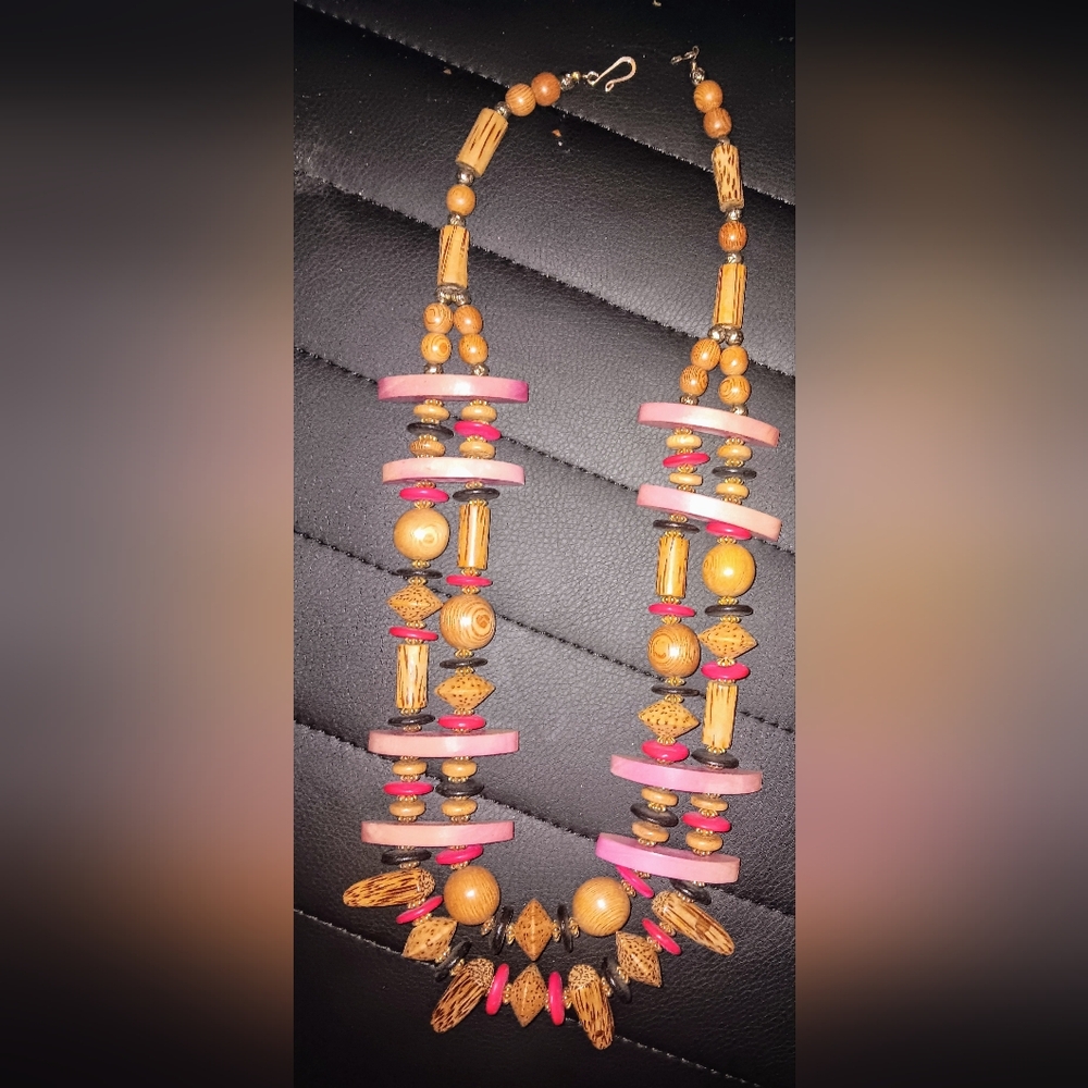 Natural Wood & Pink Beaded Necklace